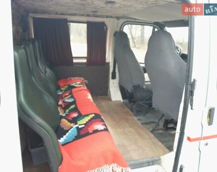 Білий Форд Транзит, об'ємом двигуна 2.5 л та пробігом 500 тис. км за 1900 $, фото 6 на Automoto.ua
