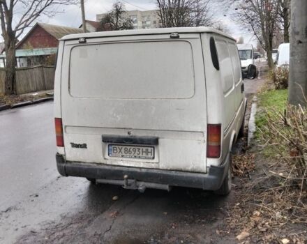 Белый Форд Транзит, объемом двигателя 2.5 л и пробегом 900 тыс. км за 2600 $, фото 3 на Automoto.ua