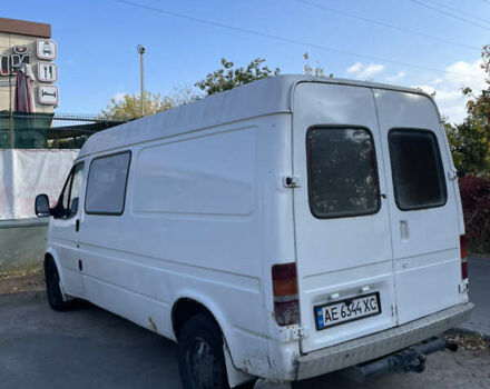 Белый Форд Транзит, объемом двигателя 2.5 л и пробегом 600 тыс. км за 3799 $, фото 2 на Automoto.ua