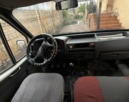 Білий Форд Транзит, об'ємом двигуна 2.5 л та пробігом 300 тис. км за 2500 $, фото 4 на Automoto.ua