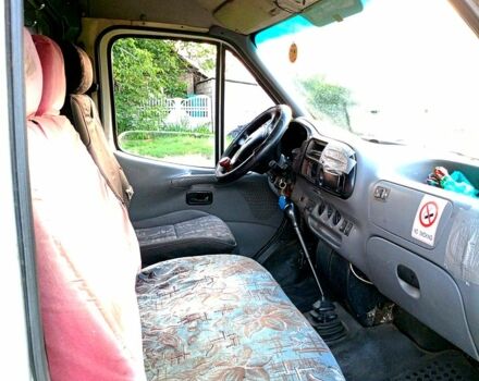 Форд Транзит 1995 в Петропавловке на Automoto.ua Белый Форд Транзит, объемом двигателя 2.5 л и пробегом 334 тыс. км за 1700 $, фото 4 на Automoto.ua