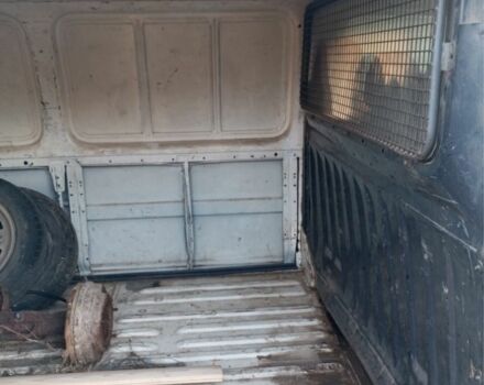 Белый Форд Транзит, объемом двигателя 2.5 л и пробегом 1000 тыс. км за 1400 $, фото 3 на Automoto.ua