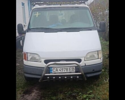 Білий Форд Транзит, об'ємом двигуна 2.5 л та пробігом 300 тис. км за 3100 $, фото 4 на Automoto.ua