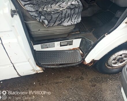 Белый Форд Транзит, объемом двигателя 2.5 л и пробегом 700 тыс. км за 1668 $, фото 5 на Automoto.ua