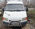 Белый Форд Транзит, объемом двигателя 2.5 л и пробегом 328 тыс. км за 1350 $, фото 1 на Automoto.ua