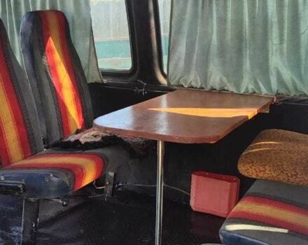 Белый Форд Транзит, объемом двигателя 2.5 л и пробегом 400 тыс. км за 1427 $, фото 2 на Automoto.ua