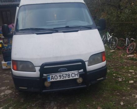 Білий Форд Транзит, об'ємом двигуна 2.5 л та пробігом 360 тис. км за 1600 $, фото 6 на Automoto.ua