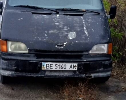 Белый Форд Транзит, объемом двигателя 2.5 л и пробегом 300 тыс. км за 811 $, фото 3 на Automoto.ua