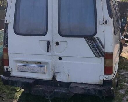 Белый Форд Транзит, объемом двигателя 2.5 л и пробегом 400 тыс. км за 1427 $, фото 9 на Automoto.ua