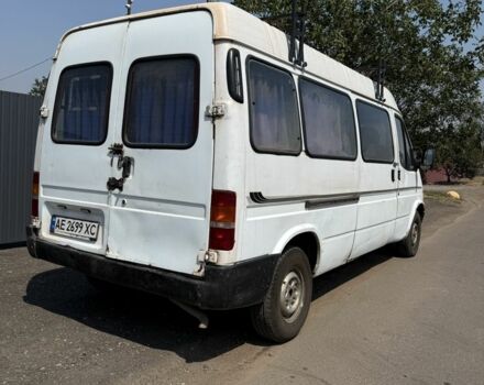 Белый Форд Транзит, объемом двигателя 2.5 л и пробегом 200 тыс. км за 3200 $, фото 4 на Automoto.ua