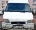 Белый Форд Транзит, объемом двигателя 2.5 л и пробегом 400 тыс. км за 2000 $, фото 1 на Automoto.ua