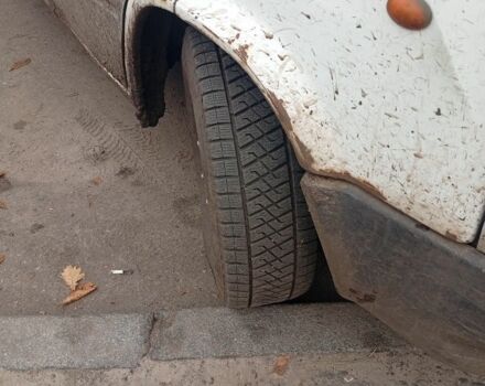 Белый Форд Транзит, объемом двигателя 2.5 л и пробегом 907 тыс. км за 3000 $, фото 2 на Automoto.ua