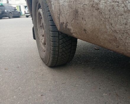 Белый Форд Транзит, объемом двигателя 2.5 л и пробегом 907 тыс. км за 3000 $, фото 3 на Automoto.ua