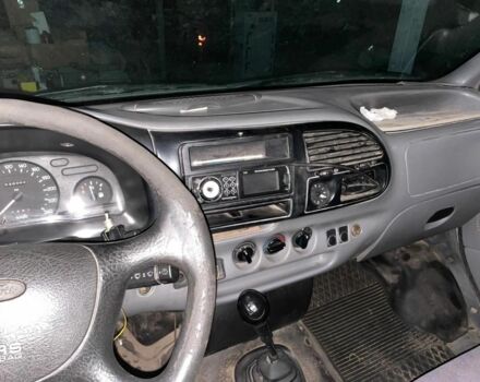 Форд Транзит 1997 в Бердичеве на Automoto.ua Белый Форд Транзит, объемом двигателя 2 л и пробегом 300 тыс. км за 1907 $, фото 6 на Automoto.ua