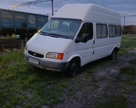 Білий Форд Транзит, об'ємом двигуна 2.5 л та пробігом 500 тис. км за 4200 $, фото 1 на Automoto.ua