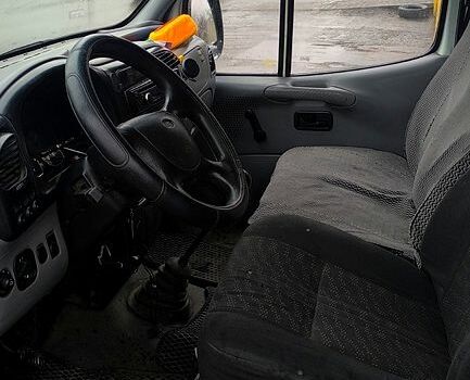 Белый Форд Транзит, объемом двигателя 2.5 л и пробегом 501 тыс. км за 3500 $, фото 4 на Automoto.ua