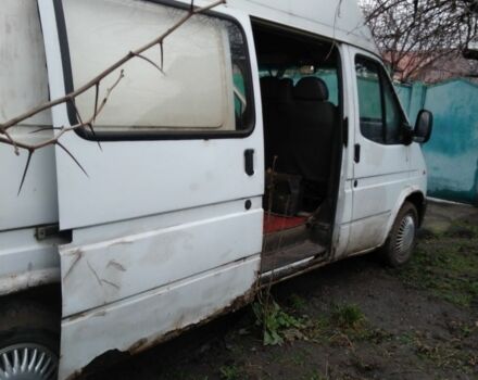 Белый Форд Транзит, объемом двигателя 2.5 л и пробегом 777 тыс. км за 1535 $, фото 3 на Automoto.ua