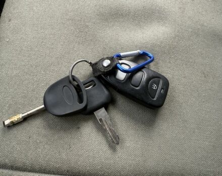 Білий Форд Транзит, об'ємом двигуна 2.5 л та пробігом 400 тис. км за 2100 $, фото 14 на Automoto.ua