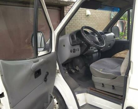 Белый Форд Транзит, объемом двигателя 2.5 л и пробегом 357 тыс. км за 3499 $, фото 2 на Automoto.ua