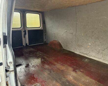 Белый Форд Транзит, объемом двигателя 2.5 л и пробегом 300 тыс. км за 2750 $, фото 7 на Automoto.ua