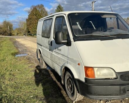 Білий Форд Транзит, об'ємом двигуна 2.5 л та пробігом 500 тис. км за 1320 $, фото 4 на Automoto.ua