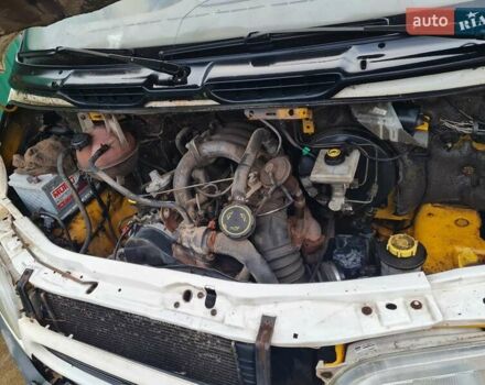 Білий Форд Транзит, об'ємом двигуна 2.5 л та пробігом 290 тис. км за 1400 $, фото 2 на Automoto.ua