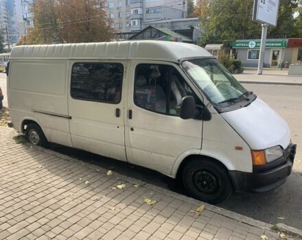 Белый Форд Транзит, объемом двигателя 2.5 л и пробегом 300 тыс. км за 2700 $, фото 1 на Automoto.ua