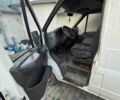 Белый Форд Транзит, объемом двигателя 2.4 л и пробегом 150 тыс. км за 2000 $, фото 3 на Automoto.ua