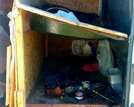 Білий Форд Транзит, об'ємом двигуна 24 л та пробігом 400 тис. км за 1500 $, фото 4 на Automoto.ua