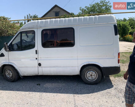 Білий Форд Транзит, об'ємом двигуна 2.5 л та пробігом 352 тис. км за 3200 $, фото 2 на Automoto.ua