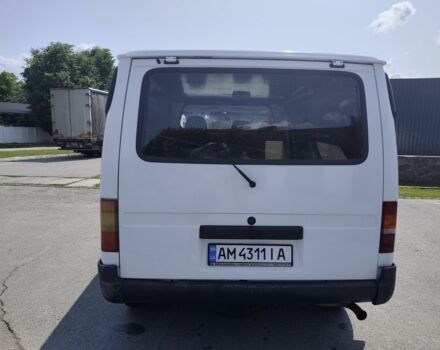Белый Форд Транзит, объемом двигателя 2 л и пробегом 270 тыс. км за 3700 $, фото 5 на Automoto.ua