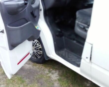 Белый Форд Транзит, объемом двигателя 2 л и пробегом 321 тыс. км за 2200 $, фото 4 на Automoto.ua