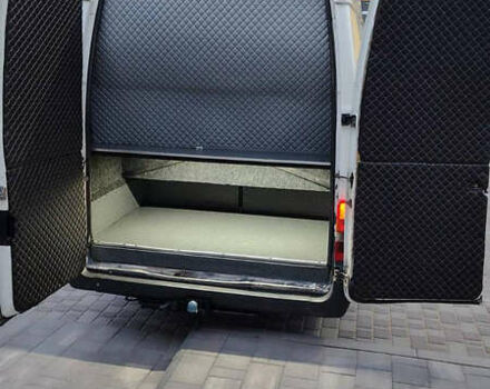 Білий Форд Транзит, об'ємом двигуна 2.4 л та пробігом 290 тис. км за 7299 $, фото 15 на Automoto.ua