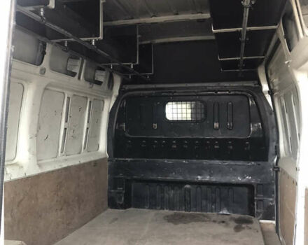 Білий Форд Транзит, об'ємом двигуна 2.4 л та пробігом 165 тис. км за 4500 $, фото 6 на Automoto.ua