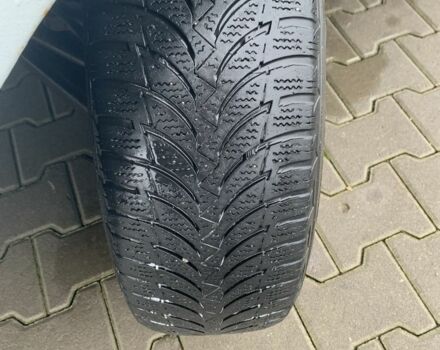 Белый Форд Транзит, объемом двигателя 2 л и пробегом 220 тыс. км за 2500 $, фото 4 на Automoto.ua