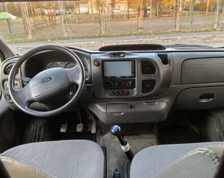 Белый Форд Транзит, объемом двигателя 2 л и пробегом 300 тыс. км за 3000 $, фото 2 на Automoto.ua