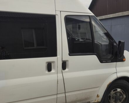 Білий Форд Транзит, об'ємом двигуна 0 л та пробігом 400 тис. км за 5500 $, фото 2 на Automoto.ua