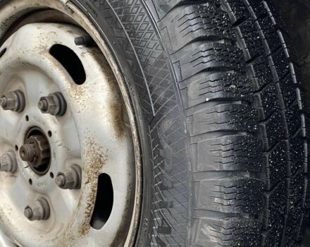 Белый Форд Транзит, объемом двигателя 2 л и пробегом 180 тыс. км за 3250 $, фото 11 на Automoto.ua