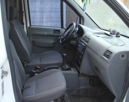 Білий Форд Транзит, об'ємом двигуна 1.8 л та пробігом 320 тис. км за 3500 $, фото 6 на Automoto.ua