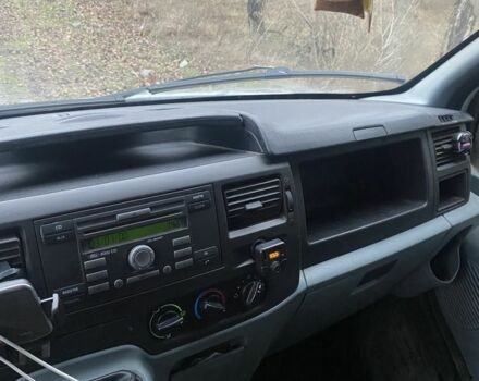 Білий Форд Транзит, об'ємом двигуна 2.4 л та пробігом 376 тис. км за 4300 $, фото 2 на Automoto.ua