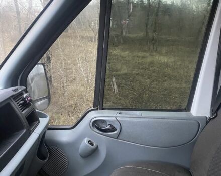 Білий Форд Транзит, об'ємом двигуна 2.4 л та пробігом 376 тис. км за 4300 $, фото 11 на Automoto.ua