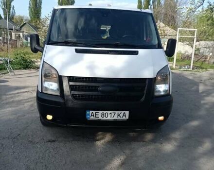 Білий Форд Транзит, об'ємом двигуна 2.2 л та пробігом 300 тис. км за 6500 $, фото 1 на Automoto.ua