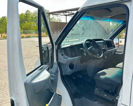 Білий Форд Транзит, об'ємом двигуна 2.2 л та пробігом 153 тис. км за 5300 $, фото 6 на Automoto.ua