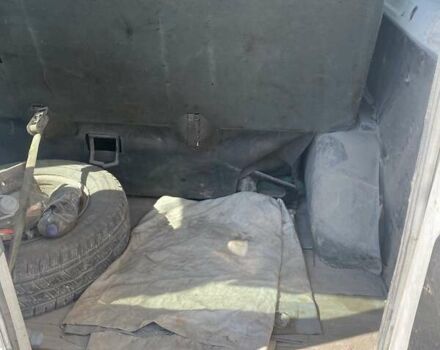 Білий Форд Транзит, об'ємом двигуна 2.2 л та пробігом 250 тис. км за 3900 $, фото 27 на Automoto.ua