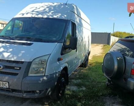 Білий Форд Транзит, об'ємом двигуна 2.4 л та пробігом 315 тис. км за 8500 $, фото 1 на Automoto.ua