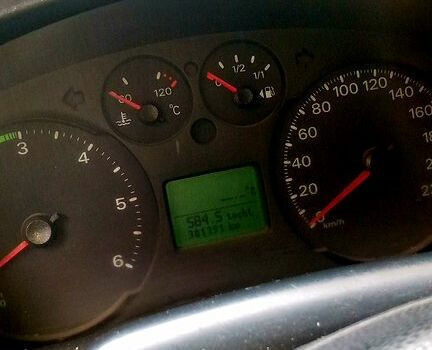 Белый Форд Транзит, объемом двигателя 2.4 л и пробегом 300 тыс. км за 7000 $, фото 4 на Automoto.ua