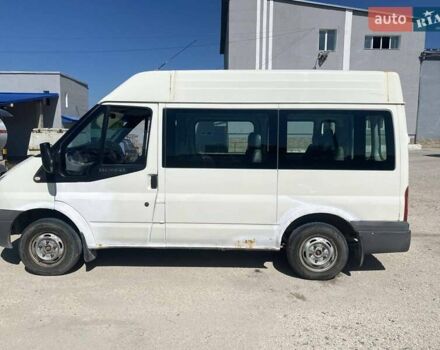 Білий Форд Транзит, об'ємом двигуна 2.2 л та пробігом 250 тис. км за 3900 $, фото 6 на Automoto.ua
