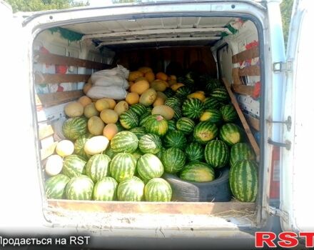 Белый Форд Транзит, объемом двигателя 2.2 л и пробегом 207 тыс. км за 5000 $, фото 2 на Automoto.ua