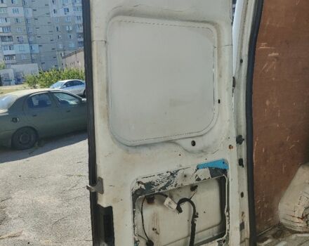 Белый Форд Транзит, объемом двигателя 2 л и пробегом 315 тыс. км за 3700 $, фото 4 на Automoto.ua
