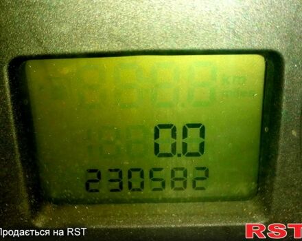 Белый Форд Транзит, объемом двигателя 2.2 л и пробегом 230 тыс. км за 6500 $, фото 1 на Automoto.ua